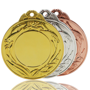 Medalla en blanco de oro plata cobre
